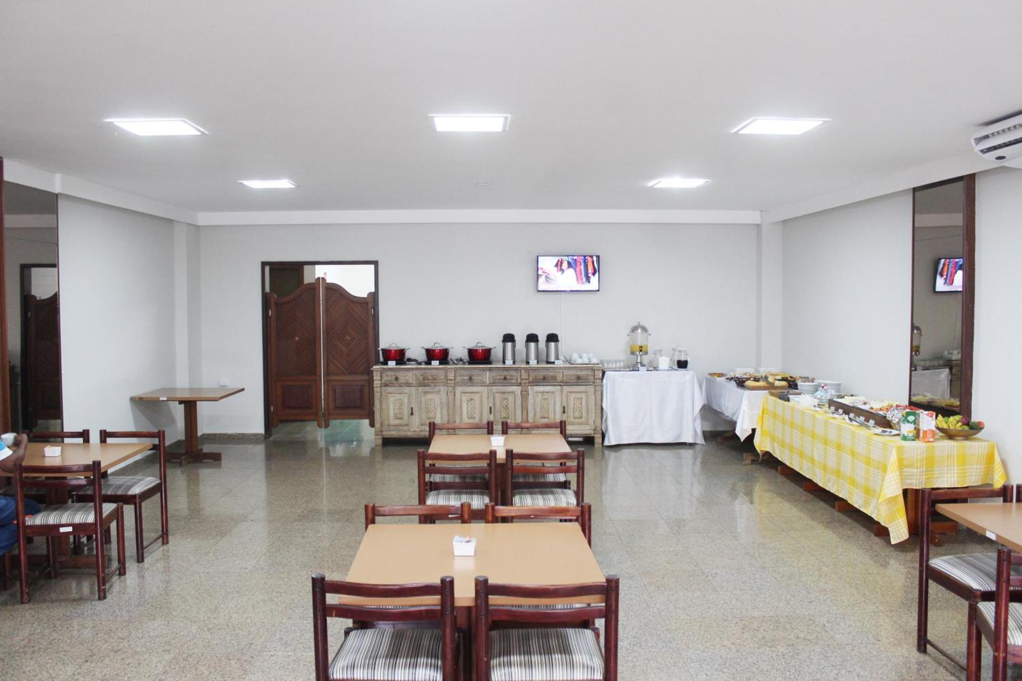 Days Inn By Wyndham Uberlândia מראה חיצוני תמונה