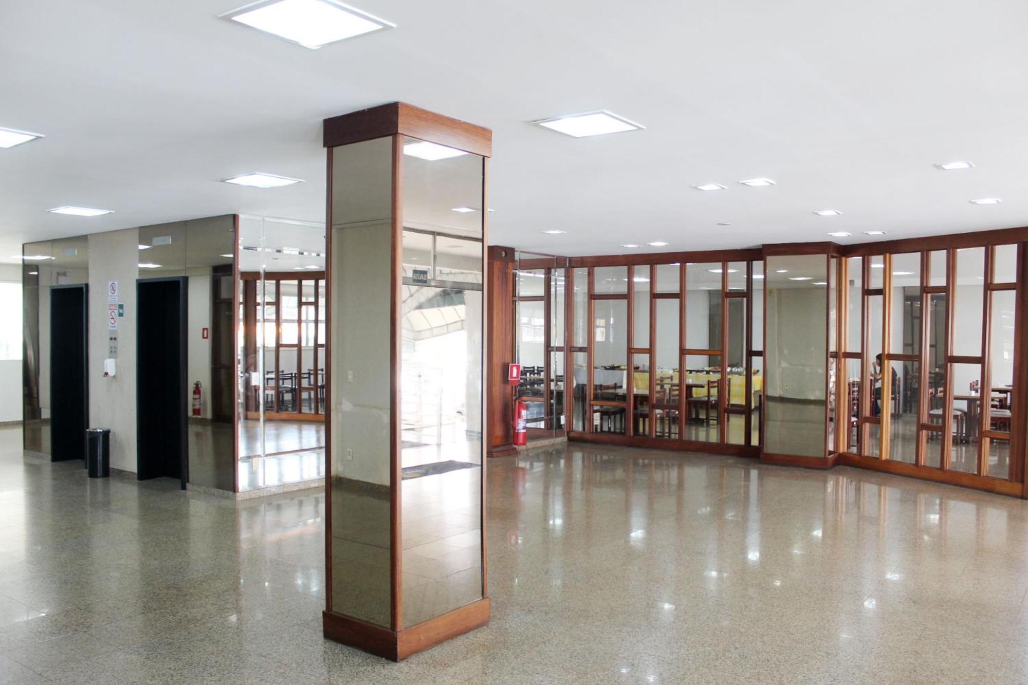 Days Inn By Wyndham Uberlândia מראה חיצוני תמונה